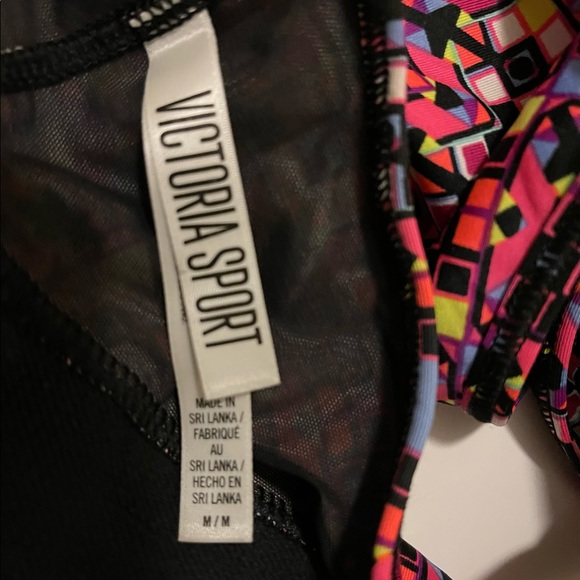 Victoria's Secret The Player Racerback Sport Bra - Grape Soda Size Medium NWT - Picture 5 of 5